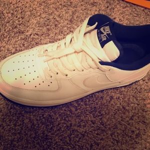 Air force 1’s royal blue and cream white